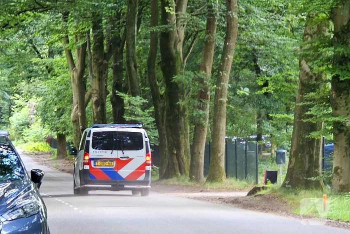 Politiehelikopter zoekt mee naar vermist meisje