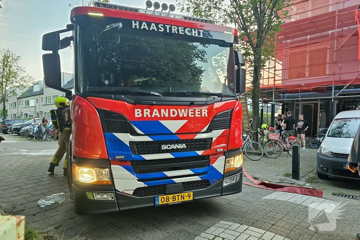 Personen gecontroleerd door ambulance na brand in woning