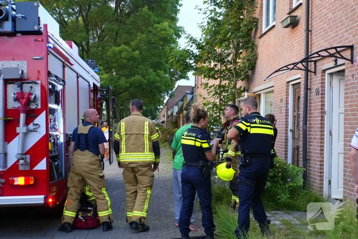 Accu van ebike vat vlam in keuken