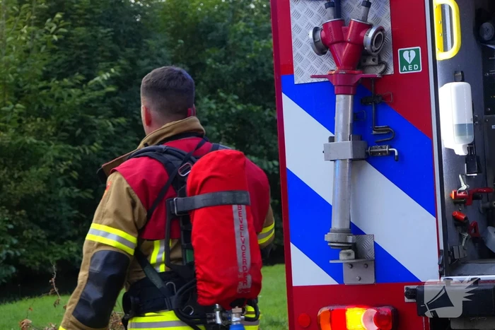 Accu van ebike vat vlam in keuken