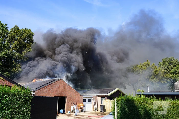 Grote brand in loods na werkzaamheden