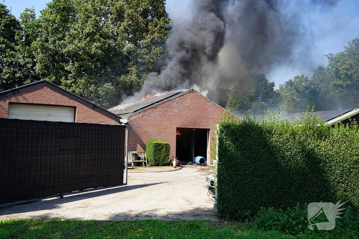Grote brand in loods na werkzaamheden