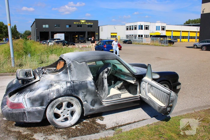 Porsche door brand verwoest