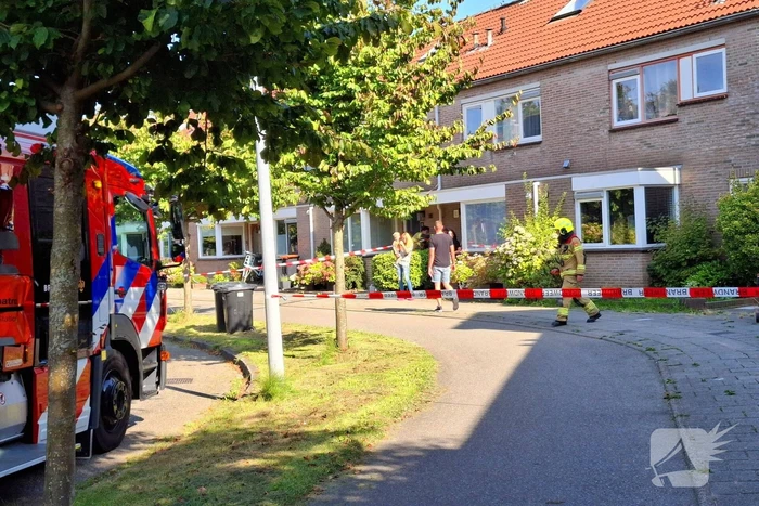 Brandweer zet gebied bij gaslekkage