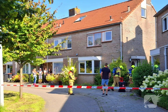 Brandweer zet gebied bij gaslekkage