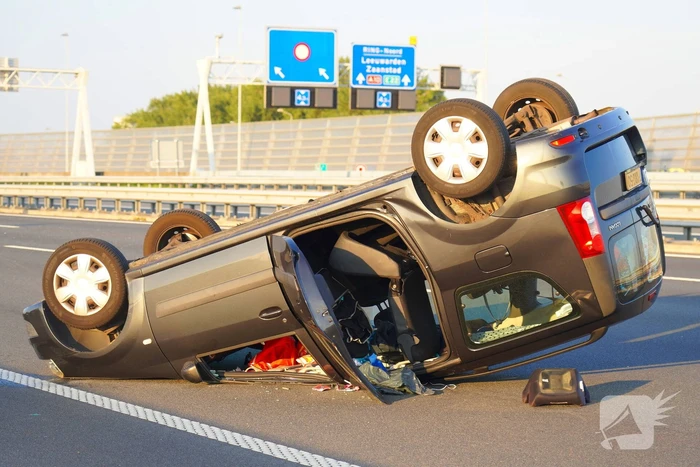 Meerdere gewonden door ongeval op buitenring A10 West