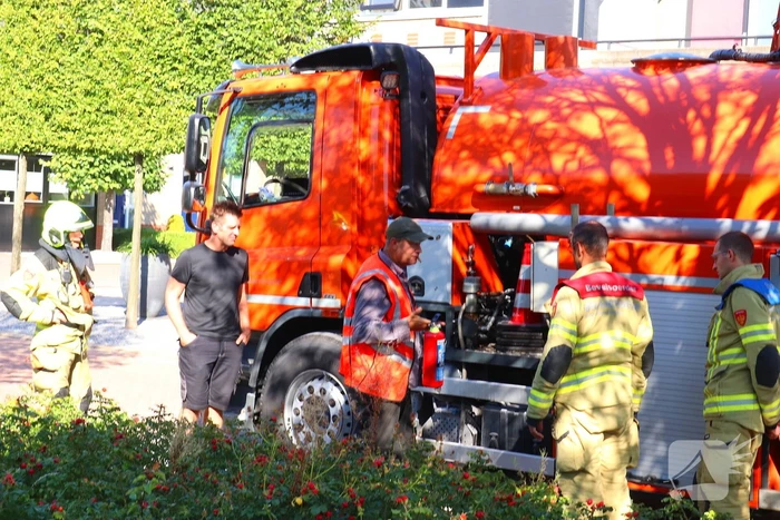 Brand in kolkenzuiger snel onder controle dankzij snelle actie chauffeur