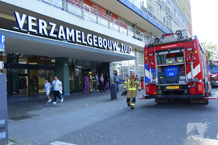 Zuurstoftank zorgt voor brand in bedrijfsverzamelgebouw