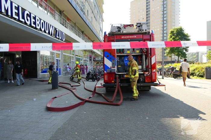 Zuurstoftank zorgt voor brand in bedrijfsverzamelgebouw