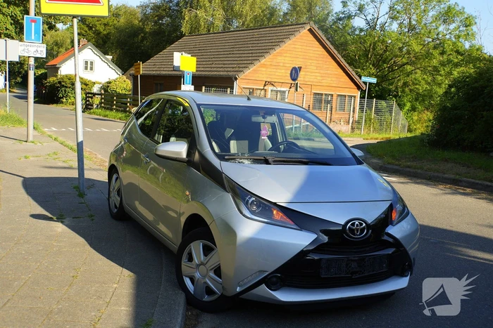 Fietser gewond bij botsing met auto