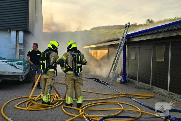 Brandweeroefening veroorzaakt flinke rookontwikkeling maar er is geen brand
