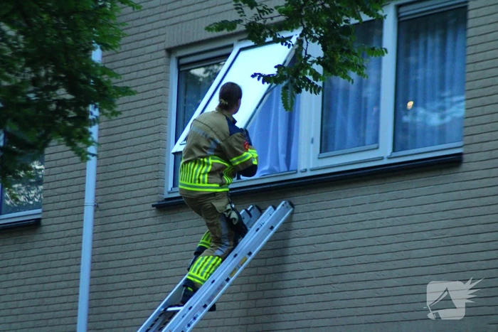 Patiënt in woning niet bereikbaar, brandweer schiet te hulp