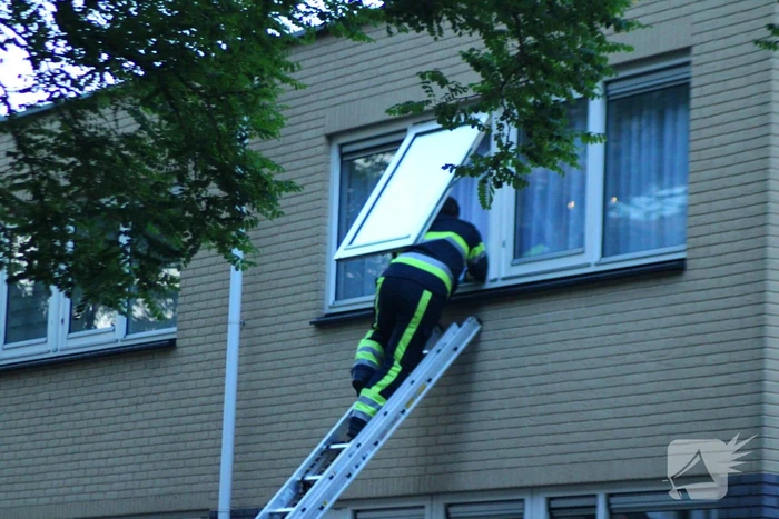 Patiënt in woning niet bereikbaar, brandweer schiet te hulp