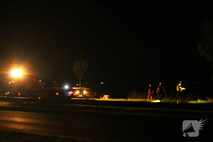 Auto belandt in sloot na eenzijdige aanrijding