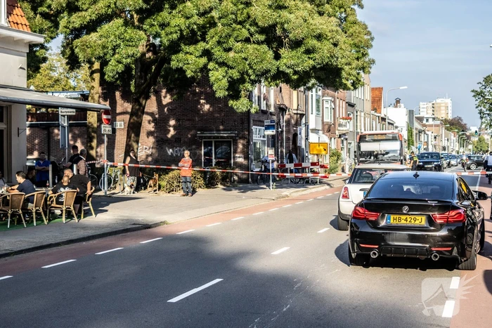 Persoon gewond bij botsing met auto