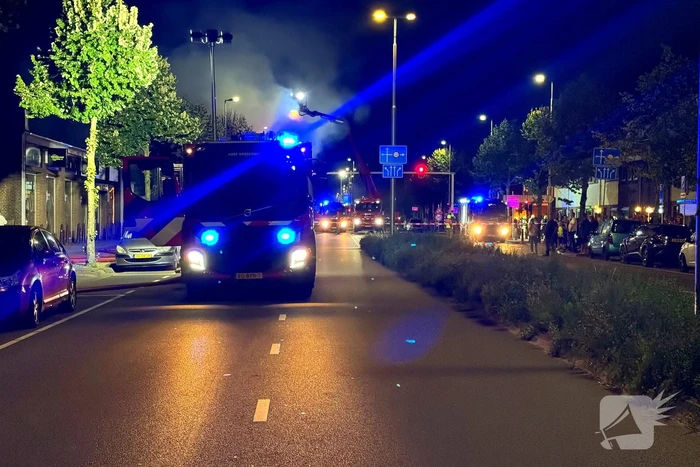 Forse rookontwikkeling bij uitslaande brand bij leegstaand pand