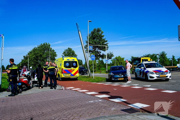 Bestuurster scooter gewond bij botsing met step