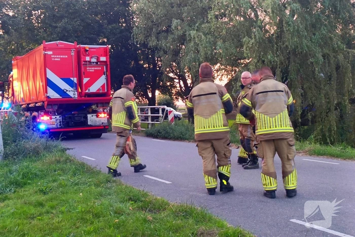 Grote uitslaande brand bij veehouderij