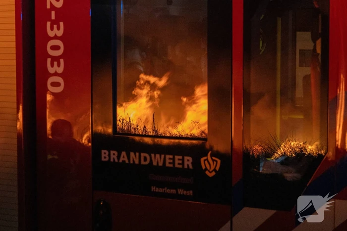 Strandtent Hippie Fish volledig in brand
