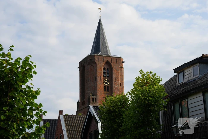 Klok van kerk luidt door na verontwaardiging