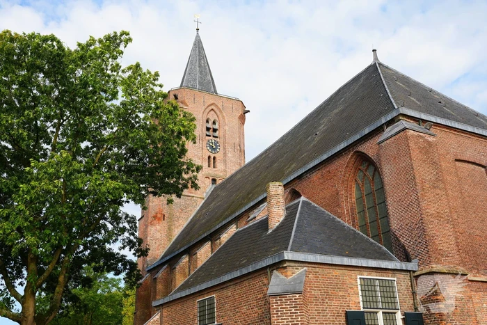 Klok van kerk luidt door na verontwaardiging