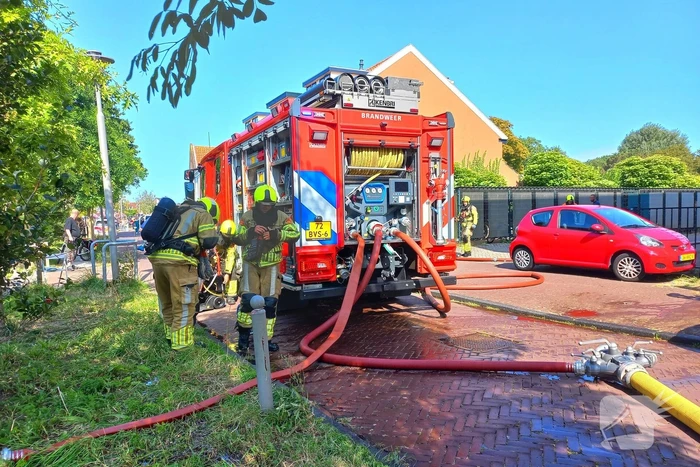 Vluchtelingenopvang ontruimd door brandend bankstel