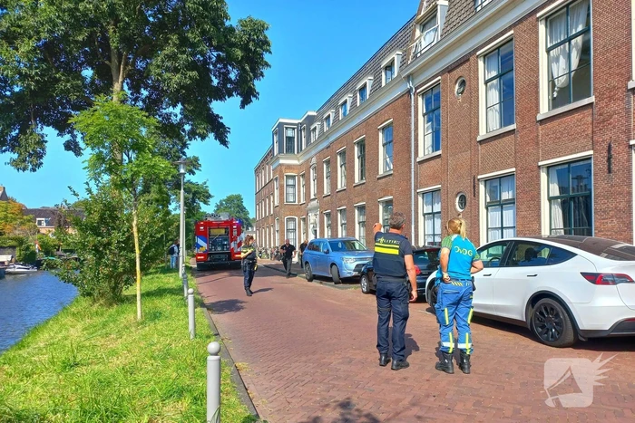 Vluchtelingenopvang ontruimd door brandend bankstel