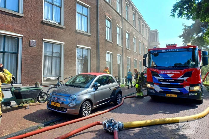 Vluchtelingenopvang ontruimd door brandend bankstel