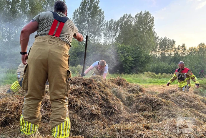 Brandweer ingezet voor hooibroei