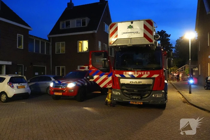 Pannetje op vuur zorgt voor brandweer inzet, bewoners niet thuis