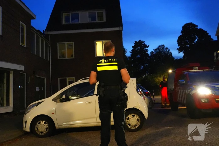 Pannetje op vuur zorgt voor brandweer inzet, bewoners niet thuis