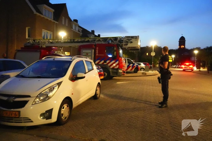 Pannetje op vuur zorgt voor brandweer inzet, bewoners niet thuis