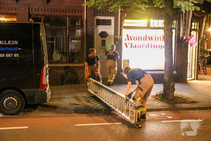 Brandweer op onderzoek uit na vreemde lucht in woning