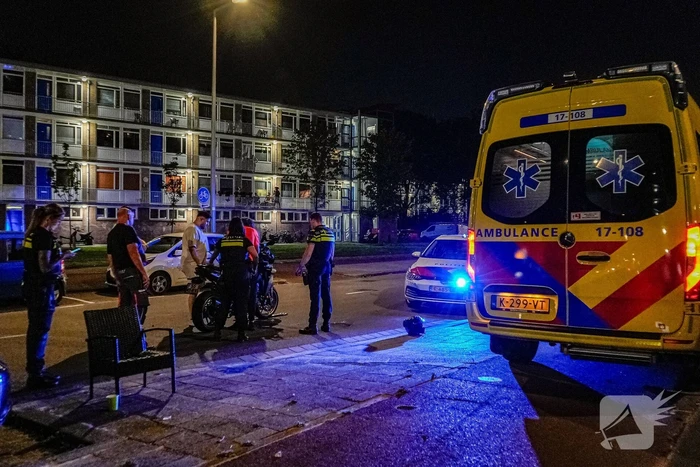 Motorrijder gewond bij botsing met auto