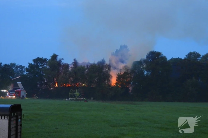 brand kammingadammen tzummarum