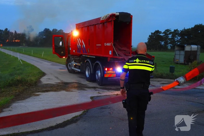 Zeer grote brand in stal