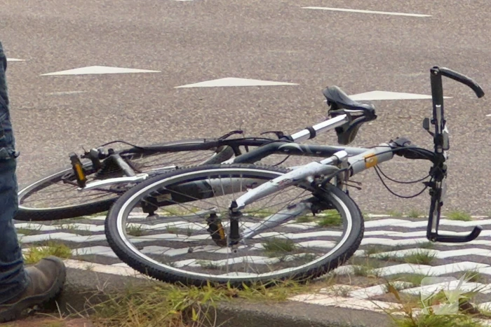 Fietser gewond bij aanrijding met auto