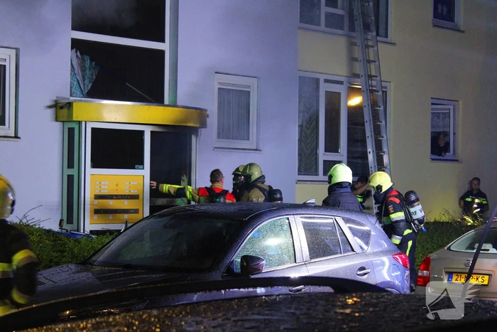 Gewonden bij portiekbrand