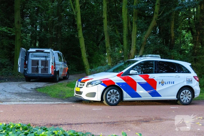 Grote politie-inzet na steekpartij in park