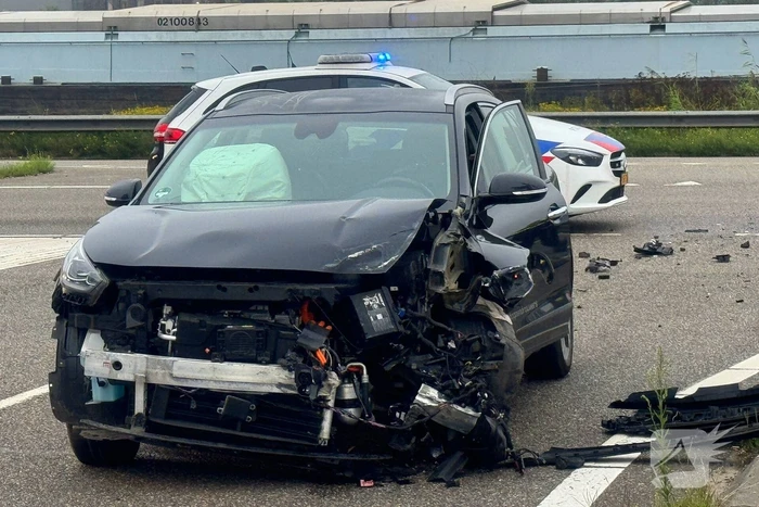 Ambulancedienst ingezet na ongeluk bij snelwegaansluiting