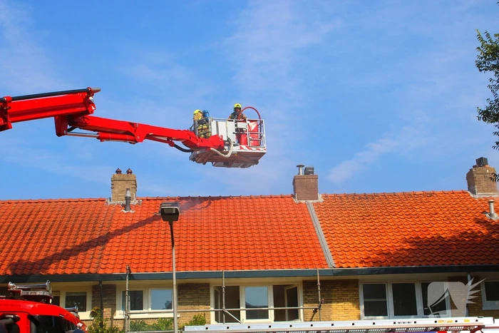 Veel hulpdiensten ingezet voor zeer grote brand