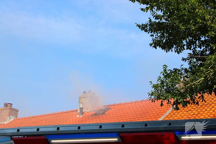 Veel hulpdiensten ingezet voor zeer grote brand