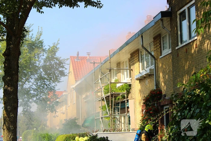 Veel hulpdiensten ingezet voor zeer grote brand