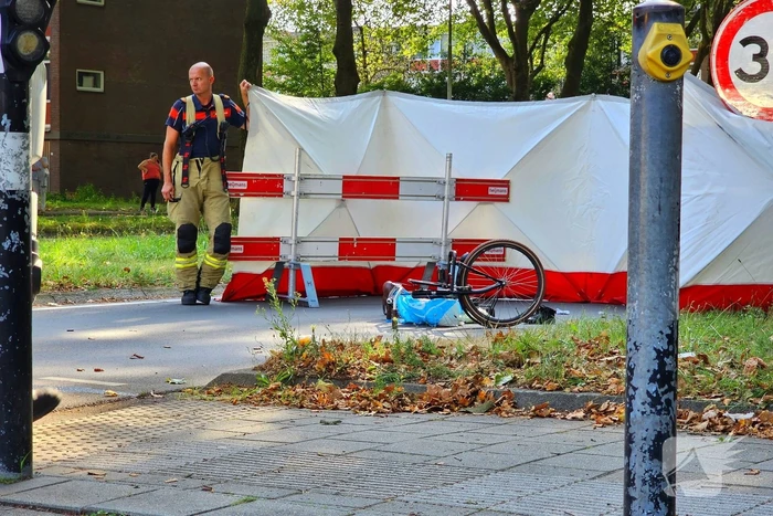 Ernstig ongeval tussen fietser en vrachtwagen