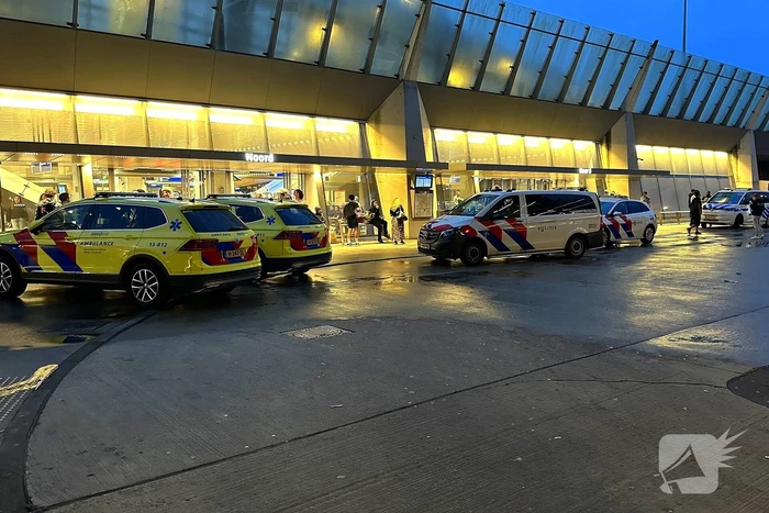 Persoon gewond bij steekpartij op metrostation