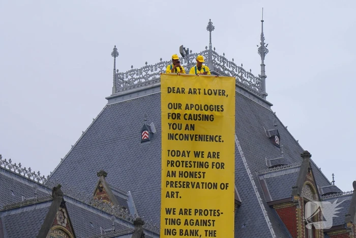 Rijksmuseum dicht wegens blokkade XR, politie treedt op