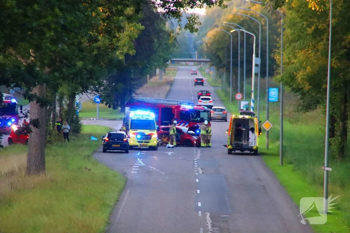 Gewonden na botsing op kruispunt