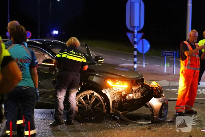 Gewonde na frontale botsing op kruising