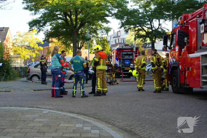 Uitslaande brand na explosie in woongebouw voor begeleid wonen