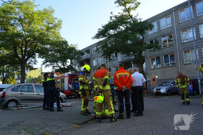 Uitslaande brand na explosie in woongebouw voor begeleid wonen